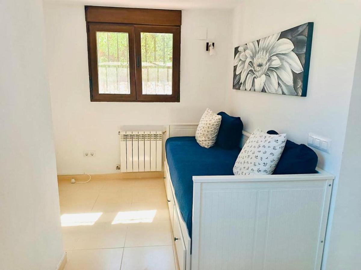 1-Bed Apartment Close To Moraira Town Centre ภายนอก รูปภาพ
